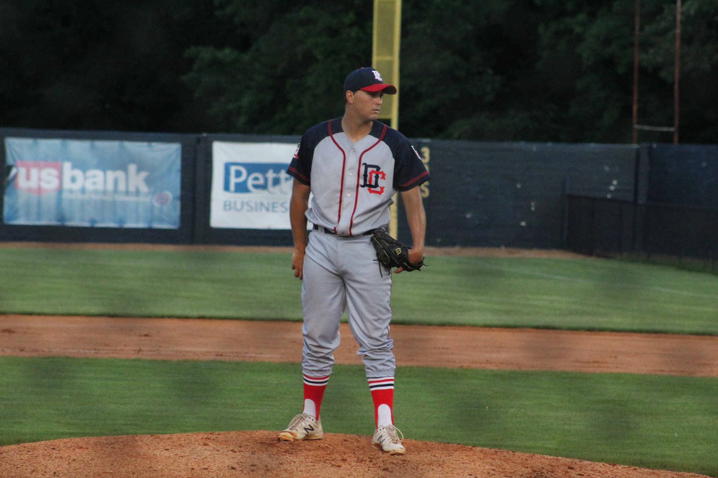 Henderson Flash Outdone By Dubois County Bombers, 4-1