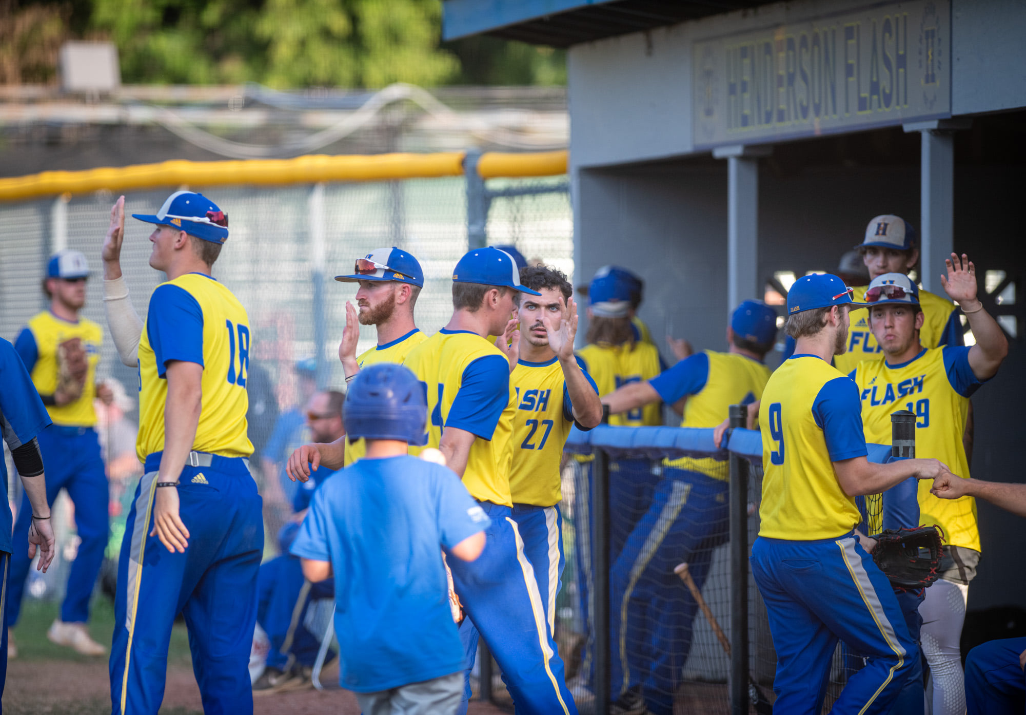 Six Hits Not Enough For Madisonville Miners To Overtake Henderson Flash